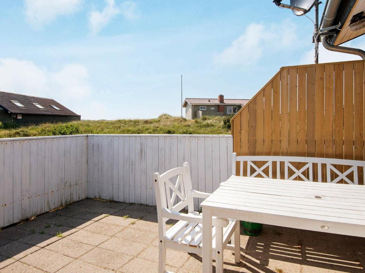6 Person Holiday Home In R M Bolilmark 外观 照片
